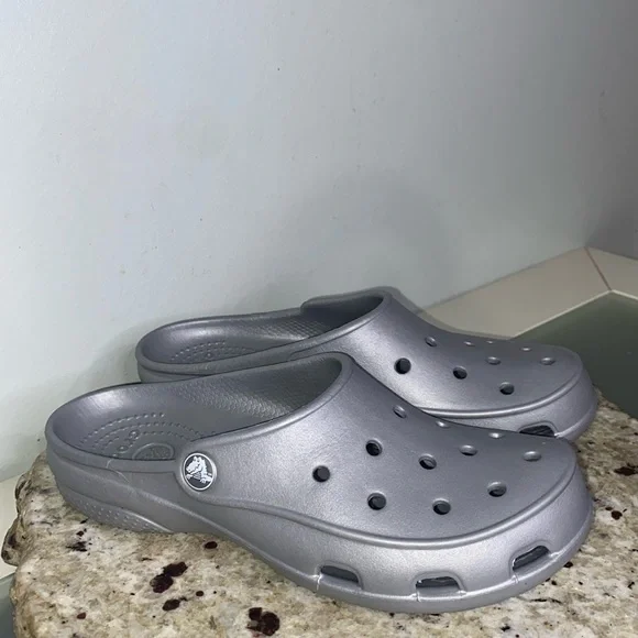 CROCS Shoes Crocs Freesail Clog Womens Size Silver Rare